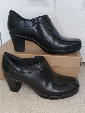Clarks Bendables Black Leather Zip-Up Pumps Womens 7.5